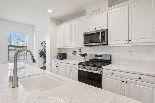 Detail Gallery Image 17 of 63 For 26644 Dior Ct, Menifee,  CA 92585 - 4 Beds | 2 Baths