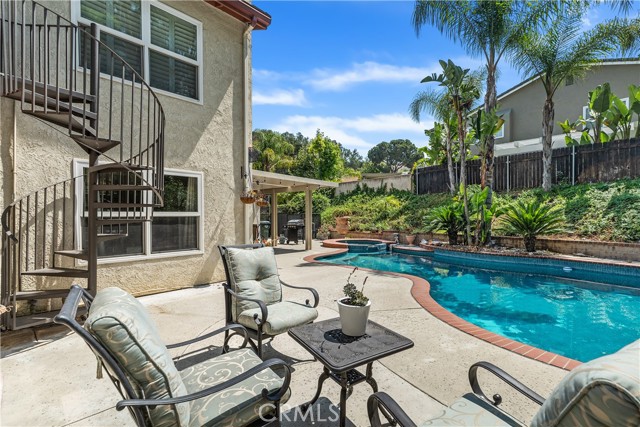 8 Rancho Laguna Dr., Pomona CA: https://media.crmls.org/medias/3f2e9d4f-2f52-4f4b-ac68-6750c6580087.jpg