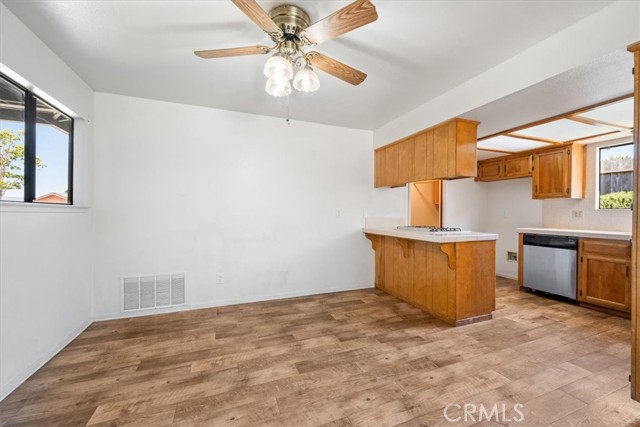 Detail Gallery Image 8 of 31 For 1430 Island Ct, Oceano,  CA 93445 - 3 Beds | 2 Baths