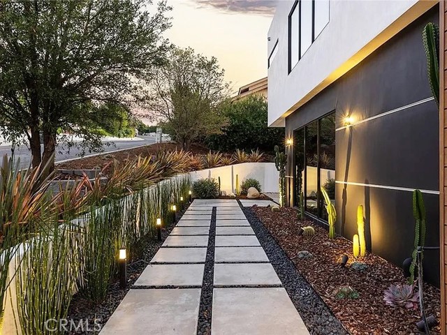 Detail Gallery Image 36 of 46 For 606 E Avenida San Juan, San Clemente,  CA 92672 - 4 Beds | 4/1 Baths