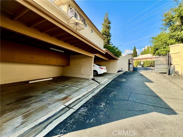 Detail Gallery Image 40 of 42 For 3010 Montrose #33,  La Crescenta,  CA 91214 - 1 Beds | 1 Baths