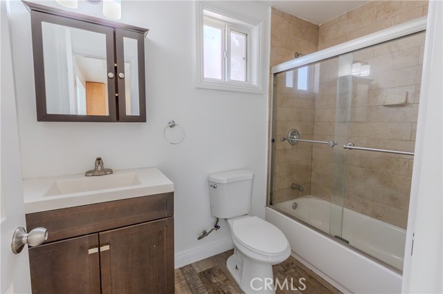 Detail Gallery Image 26 of 34 For 11969 Burton St, North Hollywood,  CA 91605 - 3 Beds | 2 Baths