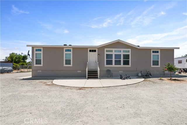 Detail Gallery Image 1 of 41 For 18583 Seaton Ave, Perris,  CA 92570 - 3 Beds | 2 Baths