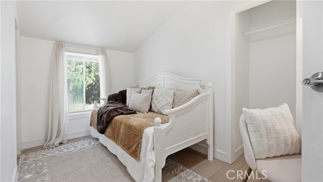 Detail Gallery Image 16 of 40 For 215 N Mcclay, Santa Ana,  CA 92701 - 5 Beds | 2 Baths