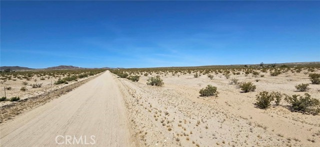 Detail Gallery Image 5 of 7 For 800 Cielito Dr., Twentynine Palms,  CA 92277 - – Beds | – Baths