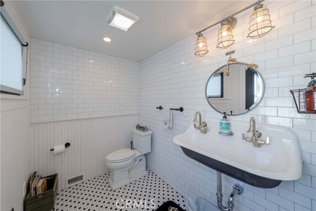 Bathroom#1