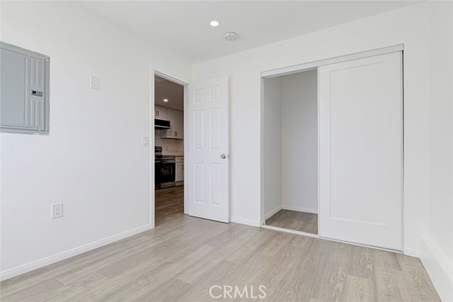 Detail Gallery Image 10 of 16 For 16503 Kingsbury St, Granada Hills,  CA 91344 - 1 Beds | 1 Baths