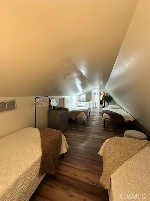 32064 Hunsaker Way, Running Springs CA: https://media.crmls.org/medias/3f324959-4c9d-4aee-b194-b5118641e831.jpg