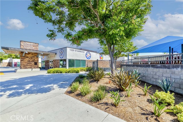 2142 Root Street, Fullerton CA: https://media.crmls.org/medias/3f344e37-08b6-4e6d-bc9c-91d21e217b9e.jpg