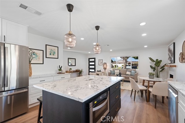 Detail Gallery Image 3 of 27 For 5732 Belgrave Ave, Garden Grove,  CA 92845 - 4 Beds | 2 Baths