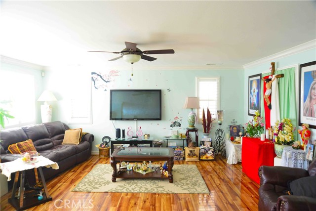 Detail Gallery Image 10 of 36 For 37475 Gallery Ln, Beaumont,  CA 92223 - 4 Beds | 3 Baths