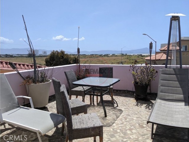 Detail Gallery Image 43 of 71 For 669 Calle Paseo De Las Acacias, –,  – 22847 - 5 Beds | 3/1 Baths