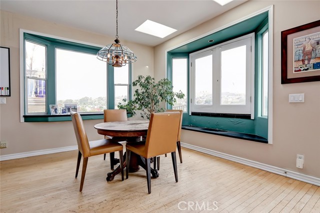 1936 Loma Drive, Hermosa Beach, California 90254, 3 Bedrooms Bedrooms, ,3 BathroomsBathrooms,Residential,Sold,Loma,SB21238629