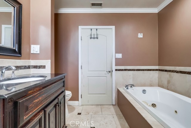 Detail Gallery Image 18 of 34 For 26417 Governor, Harbor City,  CA 90710 - 3 Beds | 2 Baths