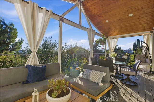 Detail Gallery Image 11 of 36 For 760 Luton, Glendale,  CA 91206 - 3 Beds | 2 Baths