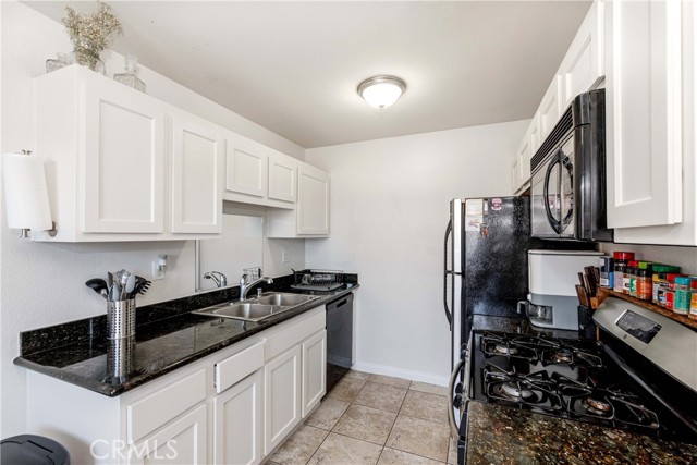 188 Lincoln Avenue, El Cajon, California 92020, 2 Bedrooms Bedrooms, ,2 BathroomsBathrooms,Residential,For Sale,Lincoln Avenue,DW24074051