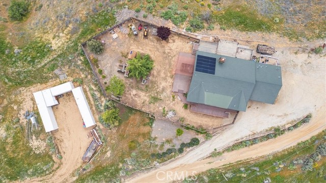 770 Roads End, Lebec CA: https://media.crmls.org/medias/3f376a9d-fdaf-4adf-bab6-a0373f86c8bb.jpg