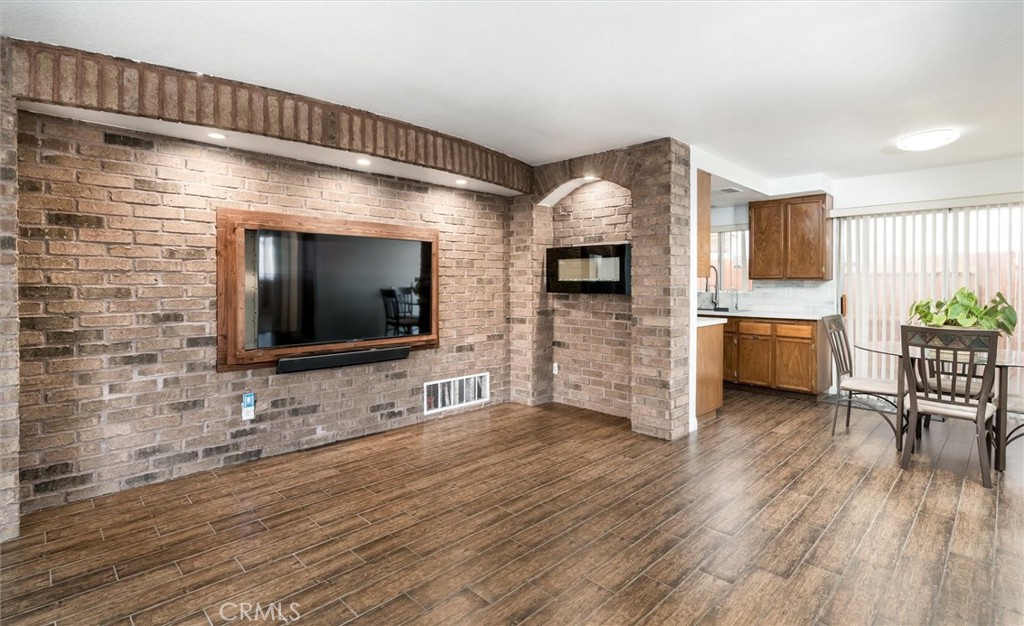 MLS #SW25105921 img 6