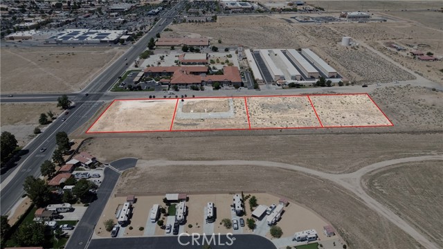 0 Town Center Drive, Apple Valley CA: https://media.crmls.org/medias/3f38aa3a-8d11-42bc-997b-49500c1b44cf.jpg