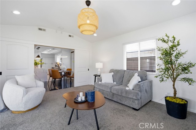 Detail Gallery Image 17 of 40 For 8142 San Mateo, Buena Park,  CA 90620 - 3 Beds | 2 Baths