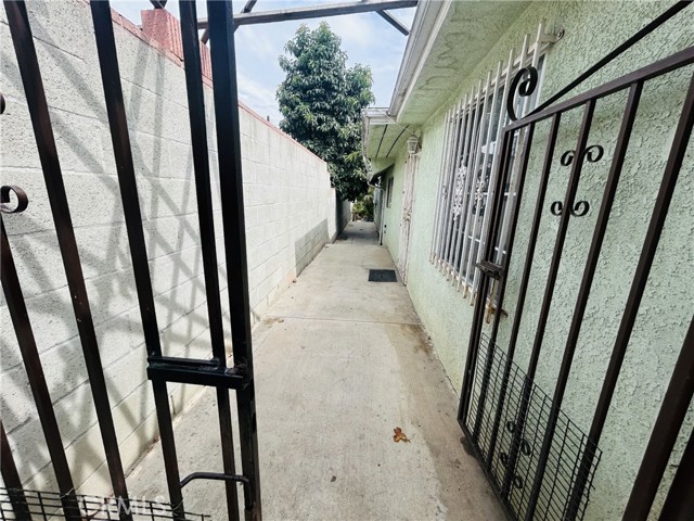 Detail Gallery Image 35 of 45 For 2516 Alcazar, El Sereno,  CA 90033 - – Beds | – Baths