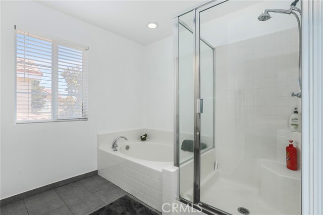 Detail Gallery Image 18 of 37 For 24658 Montevista Cir, Valencia,  CA 91354 - 3 Beds | 2/1 Baths