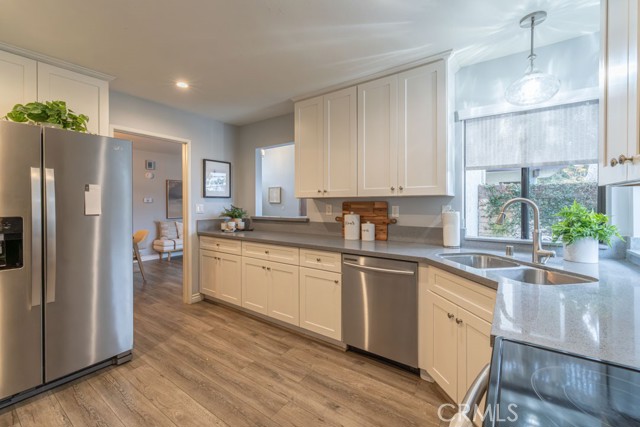 Detail Gallery Image 15 of 52 For 5002 E Atherton, Long Beach,  CA 90815 - 2 Beds | 2/1 Baths