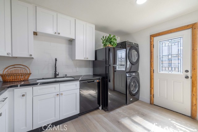 Detail Gallery Image 16 of 55 For 42692 Moonridge Rd, Big Bear Lake,  CA 92315 - 4 Beds | 2 Baths