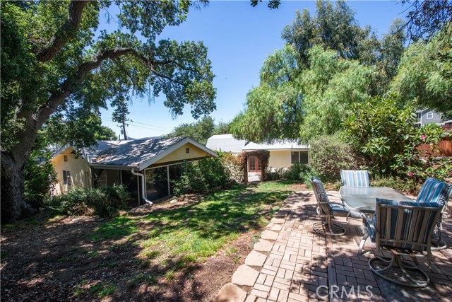 23329 Raymond Street, Chatsworth CA: https://media.crmls.org/medias/3f3d77d3-93eb-4a46-b10d-dd7b40585609.jpg
