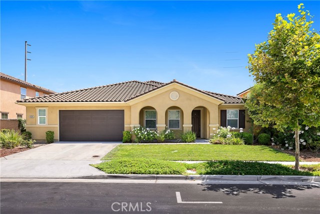 14645 Viva Dr, Eastvale, CA 92880