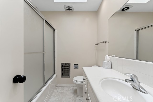 636 S Camino Cerrado, South Pasadena CA: https://media.crmls.org/medias/3f41619b-97d9-433c-ba77-3aea851a20a1.jpg