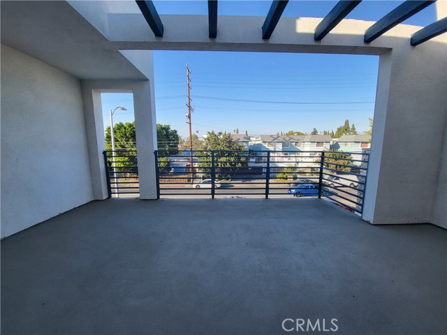 14614 Vanowen Street, Van Nuys CA: https://media.crmls.org/medias/3f41860e-dd75-4620-804e-5509f770f020.jpg