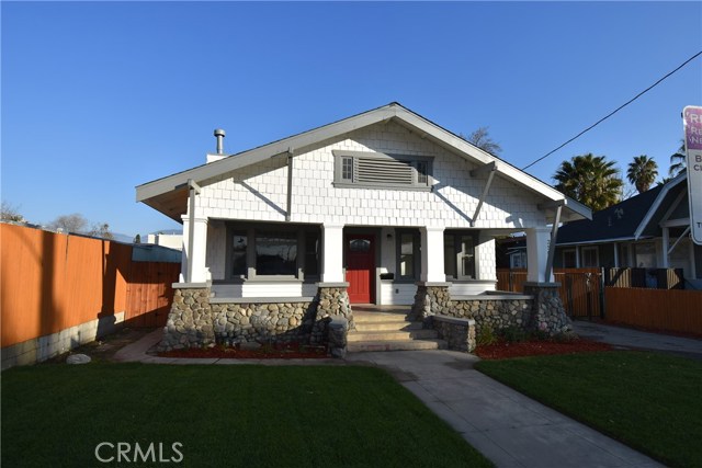 250 W 8th St, San Bernardino, CA 92401