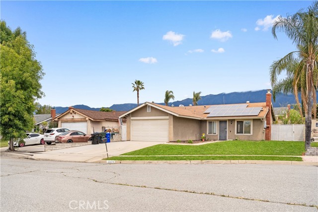Detail Gallery Image 2 of 32 For 10478 Nutmeg St, Rancho Cucamonga,  CA 91730 - 4 Beds | 2 Baths