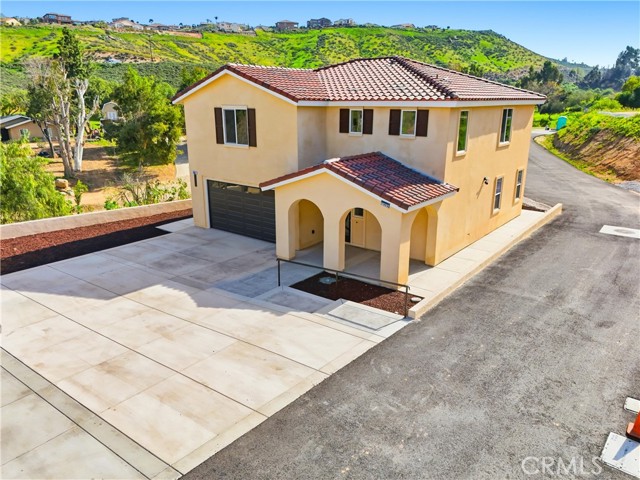 Front Image Thumbnail for CRTR26024765