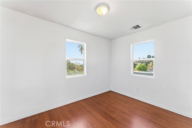 Detail Gallery Image 21 of 37 For 3320 Reynolds, Montecito Heights,  CA 90032 - 3 Beds | 2 Baths