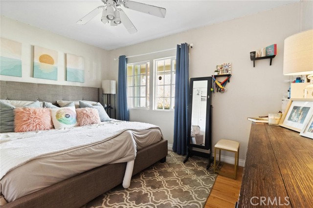 Detail Gallery Image 18 of 19 For 1205 Manzanita, Manhattan Beach,  CA 90266 - 3 Beds | 1/1 Baths