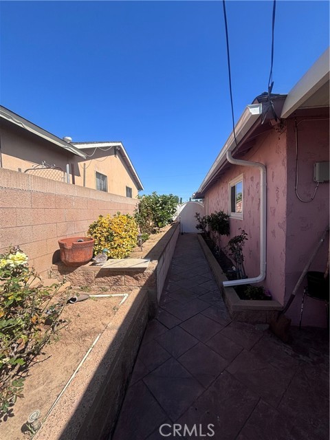 Detail Gallery Image 13 of 15 For 19221 Scobey Ave, Carson,  CA 90746 - 3 Beds | 2 Baths