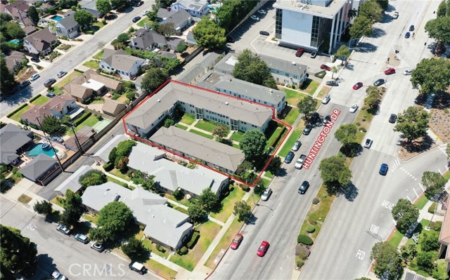1513 1517 HUNTINGTON Drive, South Pasadena CA: https://media.crmls.org/medias/3f4698c1-957a-42f2-927d-f04d94acd88f.jpg