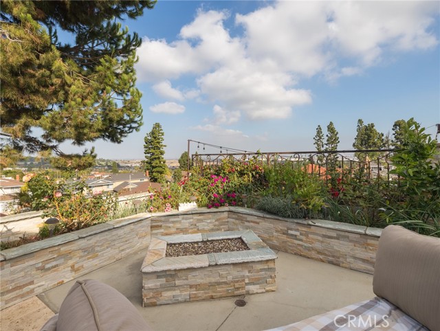 2019 Beecham Drive, Rancho Palos Verdes, California 90275, 4 Bedrooms Bedrooms, ,3 BathroomsBathrooms,Residential,Sold,Beecham,SB21261890