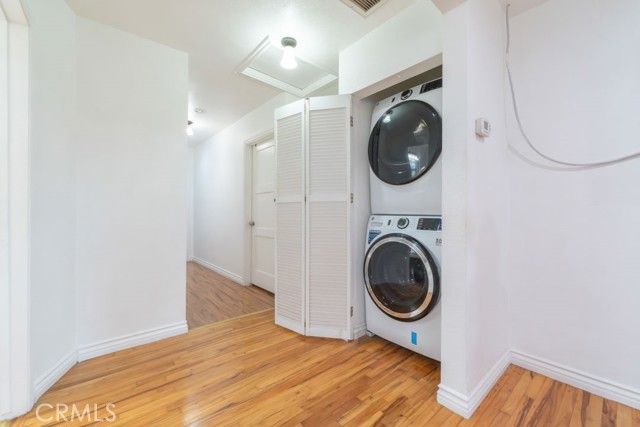 Detail Gallery Image 19 of 41 For 1656 E 63rd, Long Beach,  CA 90805 - 3 Beds | 2 Baths