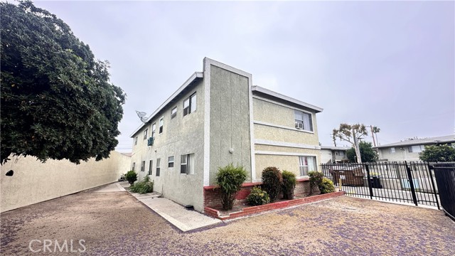 Image 2 of 16 For 10241 Ruoff Avenue
