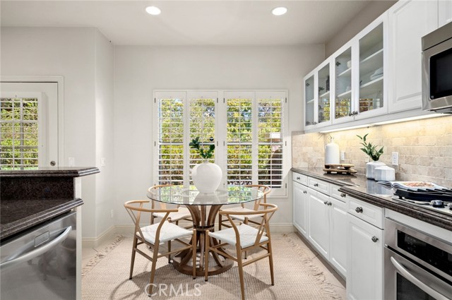 52 Anjou, Newport Coast CA: https://media.crmls.org/medias/3f48fd24-7621-42f8-b07a-ce693b59d59e.jpg