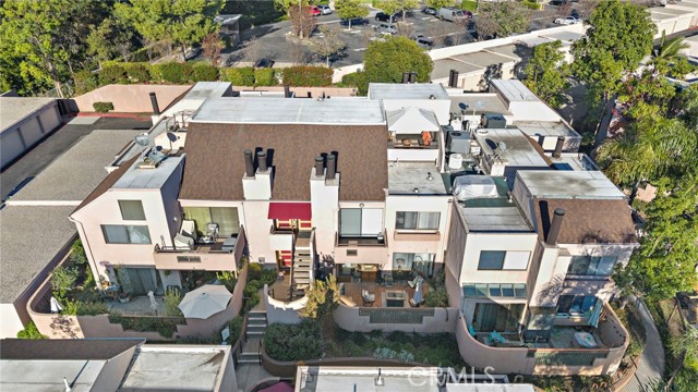 25761 Le Parc, Lake Forest CA: https://media.crmls.org/medias/3f4925d2-1e43-467d-857f-ed3f0aee7924.jpg