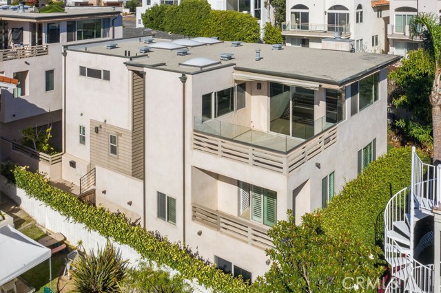 Spacious & Inviting Ocean View Home