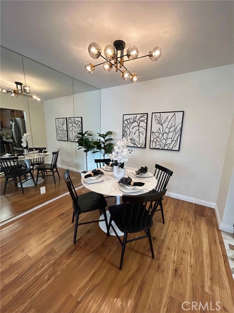 Detail Gallery Image 4 of 15 For 12720 Burbank #114,  Valley Village,  CA 91607 - 2 Beds | 2 Baths