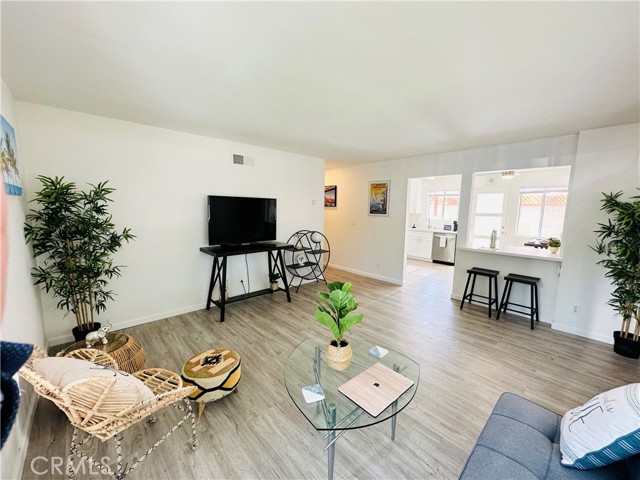 Image 3 for 100 W Louise St, Long Beach, CA 90805