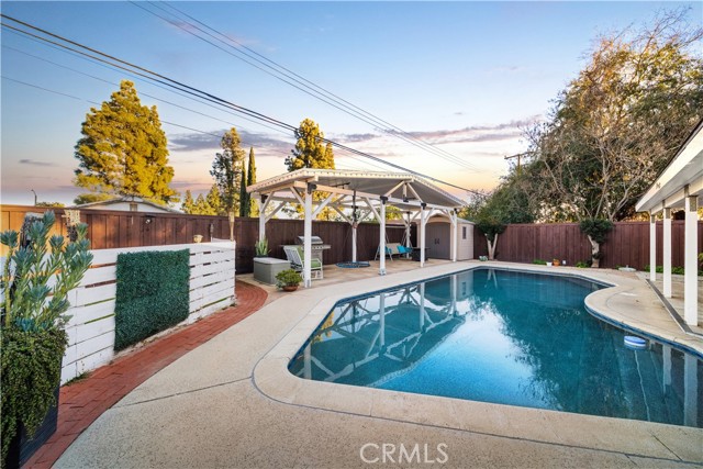 Detail Gallery Image 25 of 44 For 1610 N Amador Ave, Ontario,  CA 91764 - 5 Beds | 3 Baths