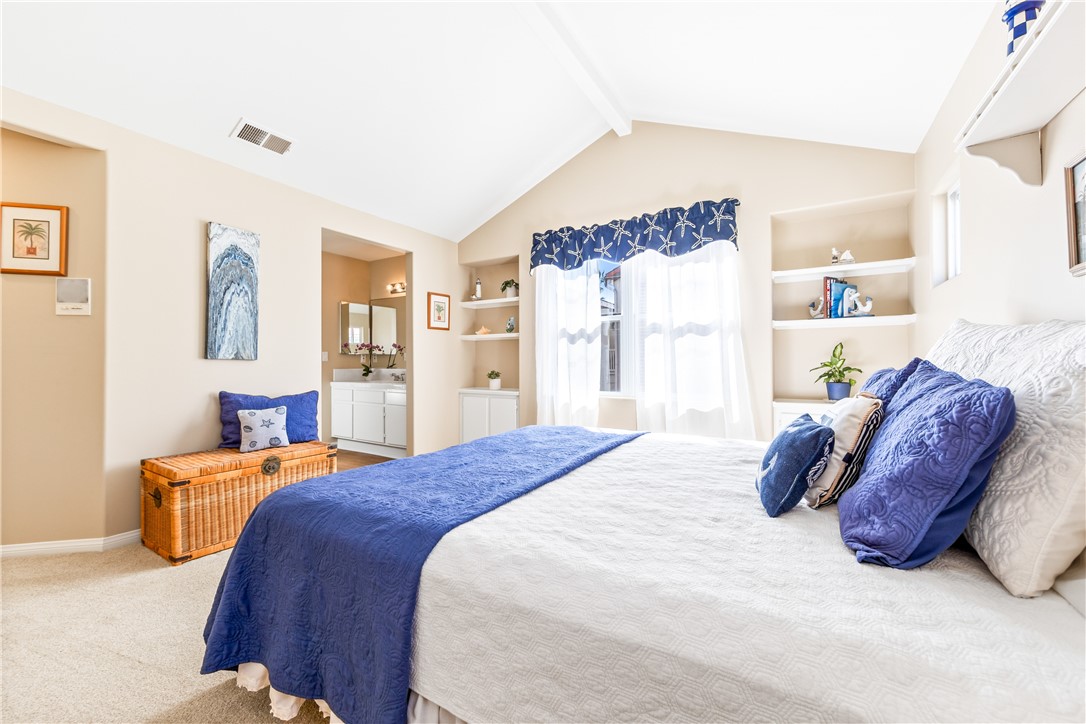 Detail Gallery Image 24 of 60 For 111 14th, Huntington Beach,  CA 92648 - 3 Beds | 2/1 Baths