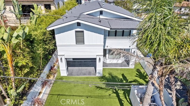 3213 Pine Ave, Manhattan Beach, California 90266, 5 Bedrooms Bedrooms, ,1 BathroomBathrooms,Residential,Sold,Pine Ave,SB22146634